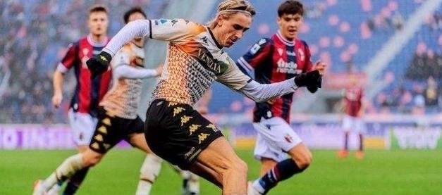 持次巅峰的 持次巅峰的